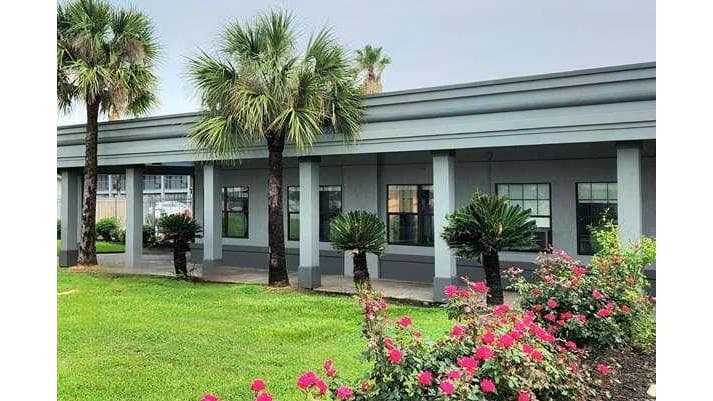 Days Inn by Wyndham Lake Charles