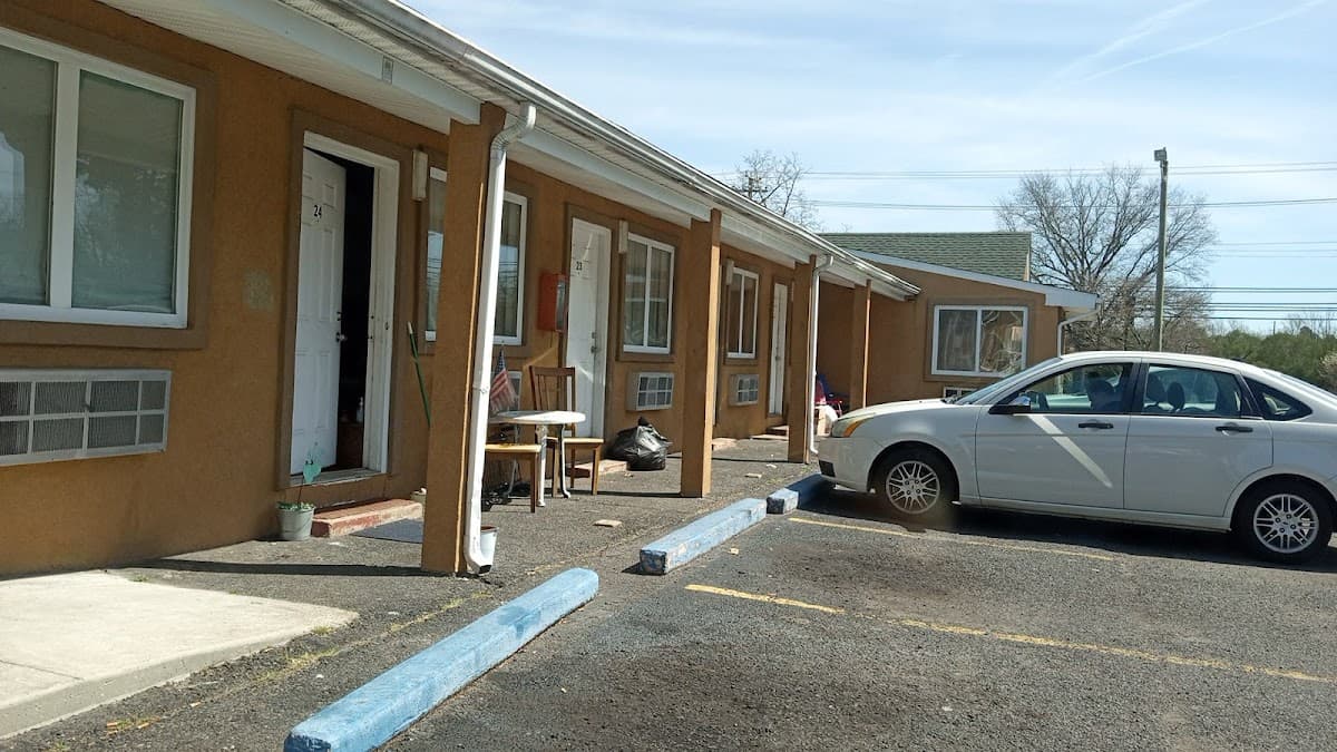 Primrose Motel