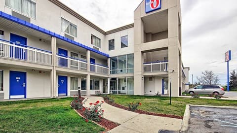Motel 6 Columbus, OH - West