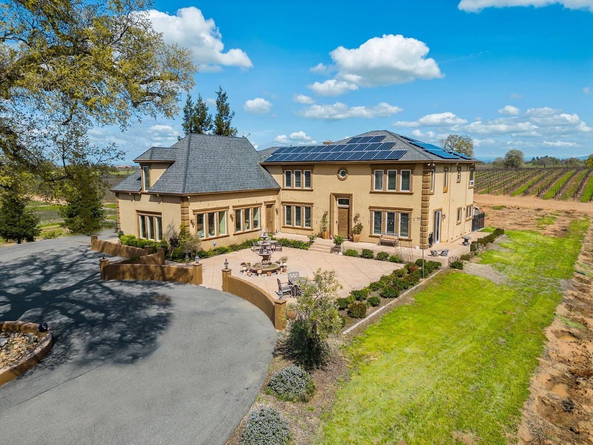 Blue Oak Villa