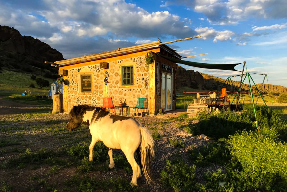 The Mermaid Cottage | Angel Rock Ranch Artisan Lodging