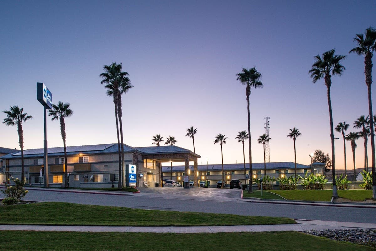 Best Western Kettleman City Inn & Suites