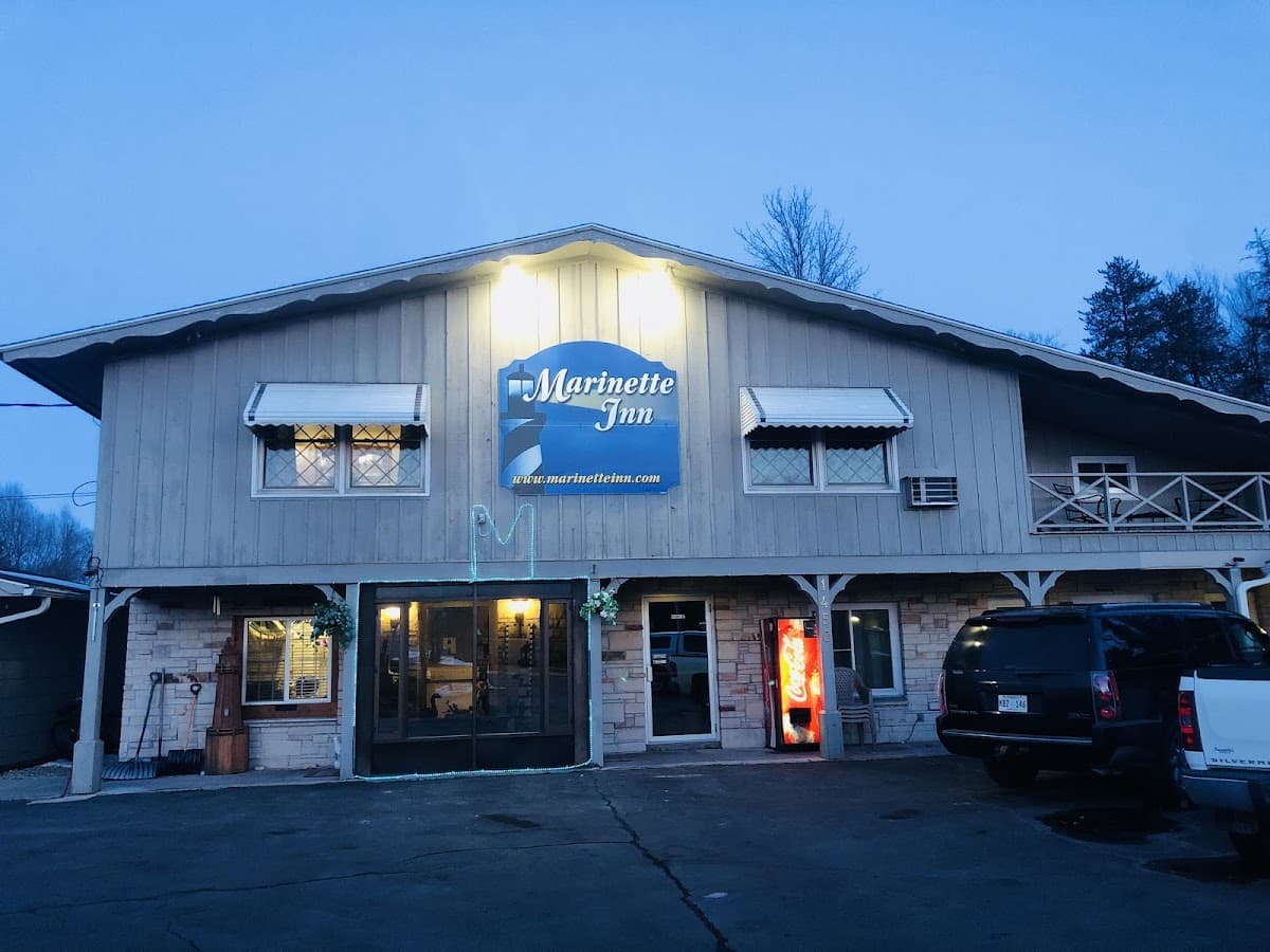 Marinette Inn