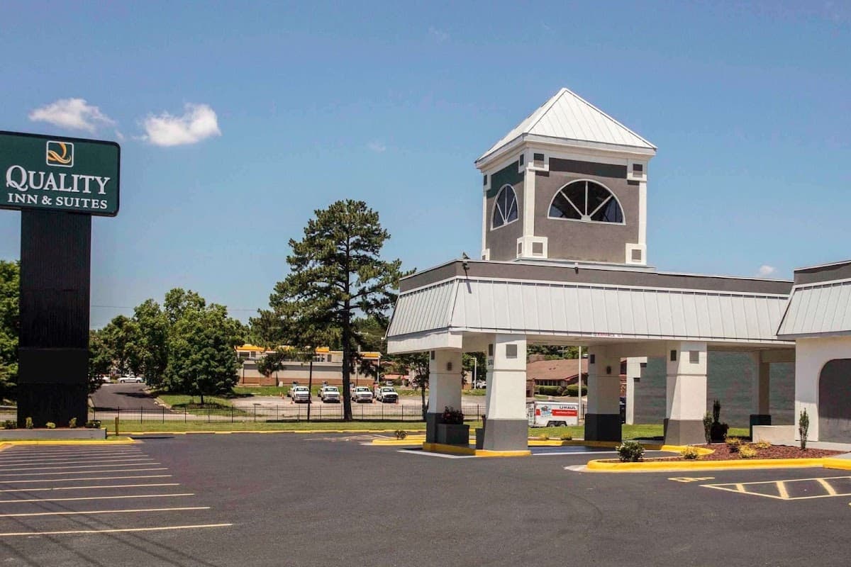 Quality Inn & Suites University Area