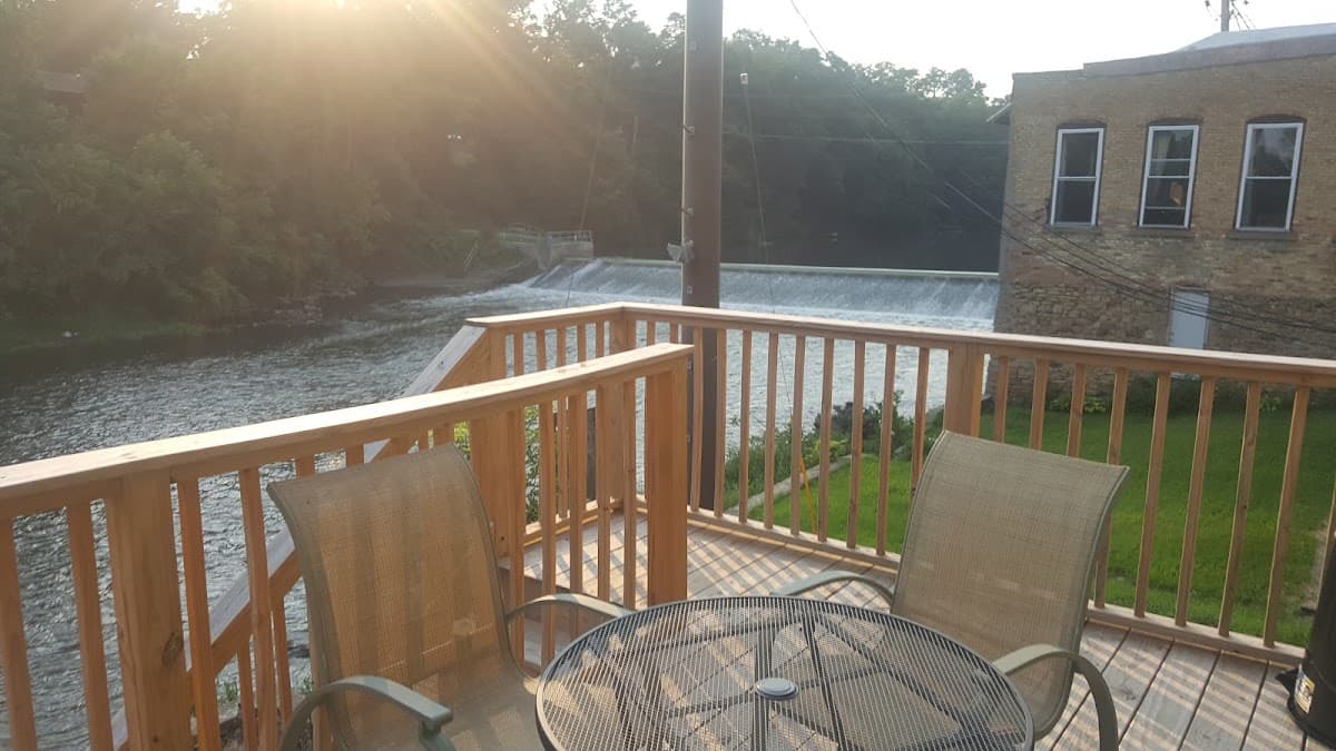 Sugar River Hideaway