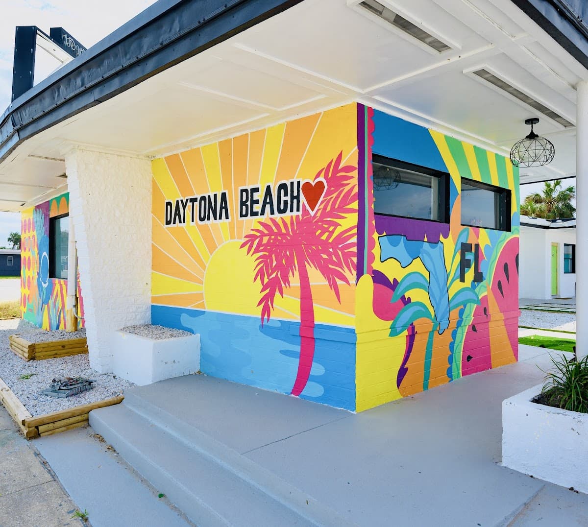 Beach Glow Inn - Pet Friendly, Family Motel