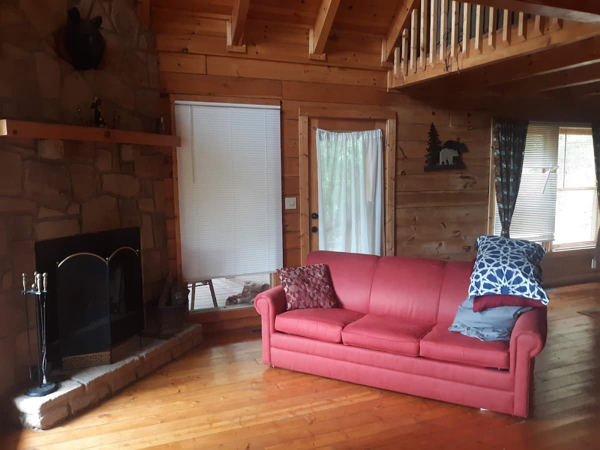 Cuddle Bear Cabin