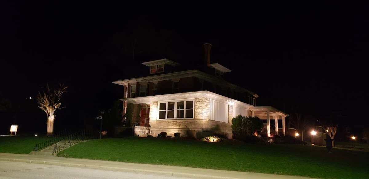 Eliza house