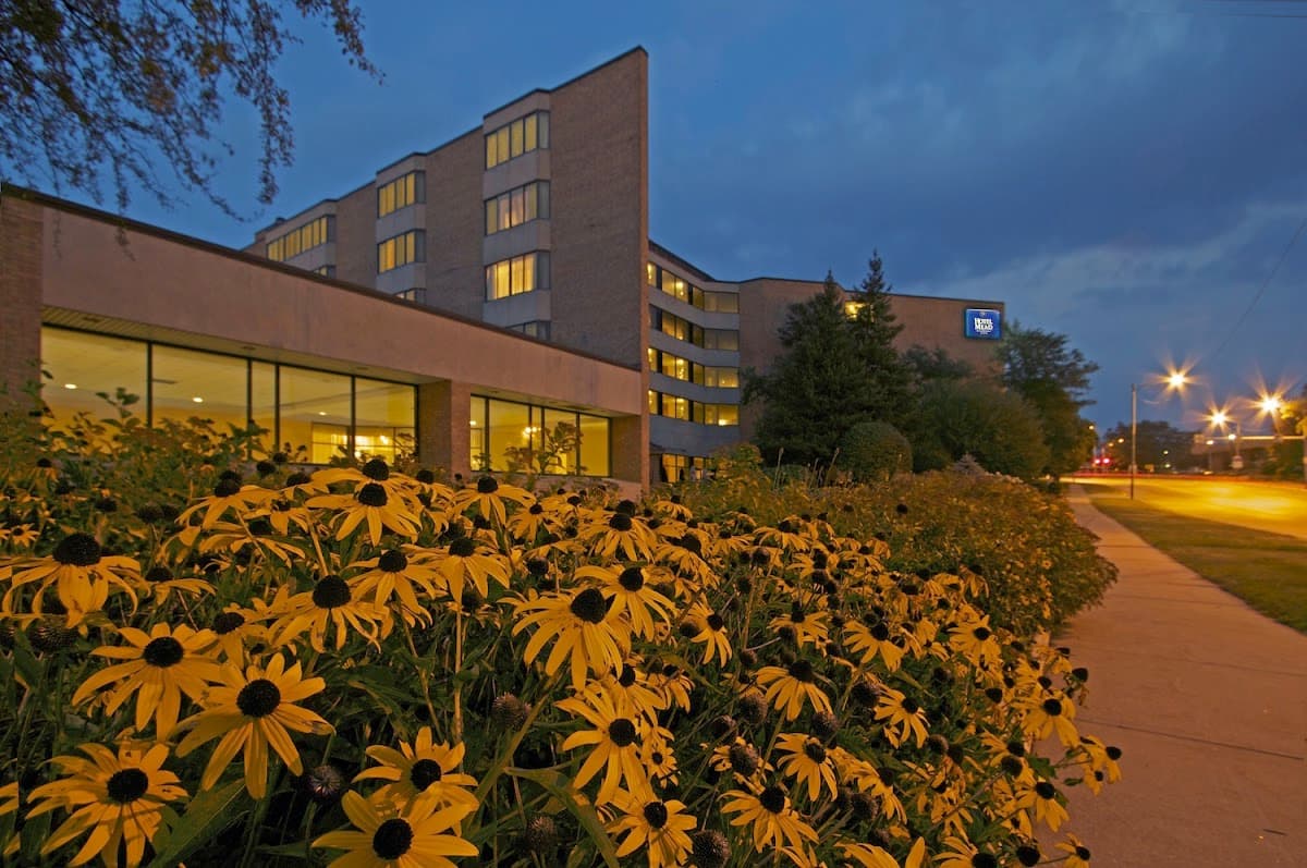 Hotel Mead Resorts & Conventions Center