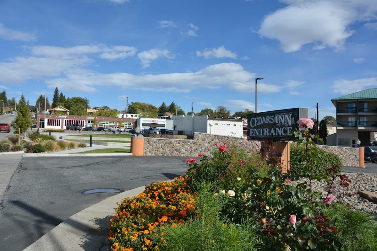 Cedars Inn