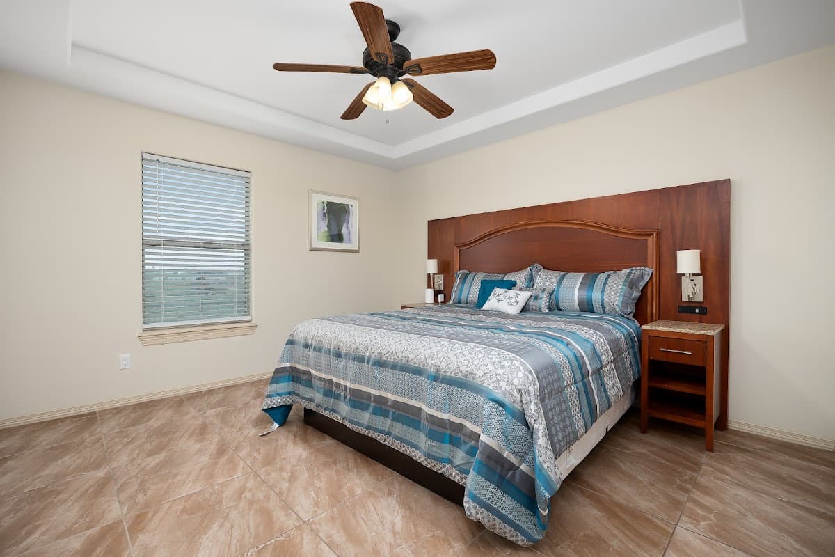 Hummingbird Apartments & Townhomes