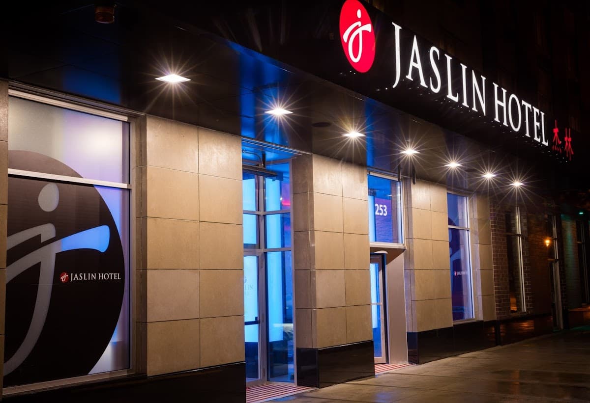 Jaslin Hotel