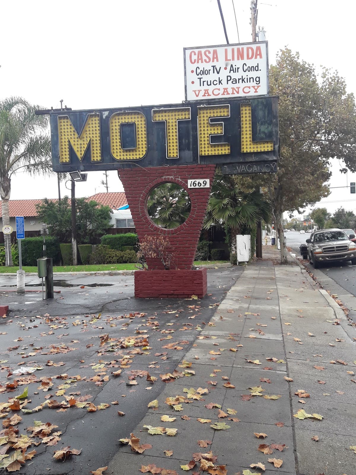 Casa Linda Motel