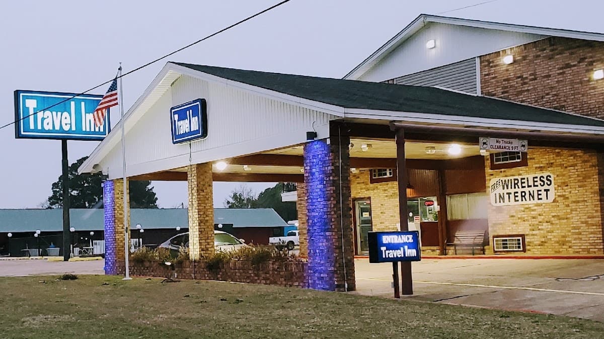 Travel Inn and Suites