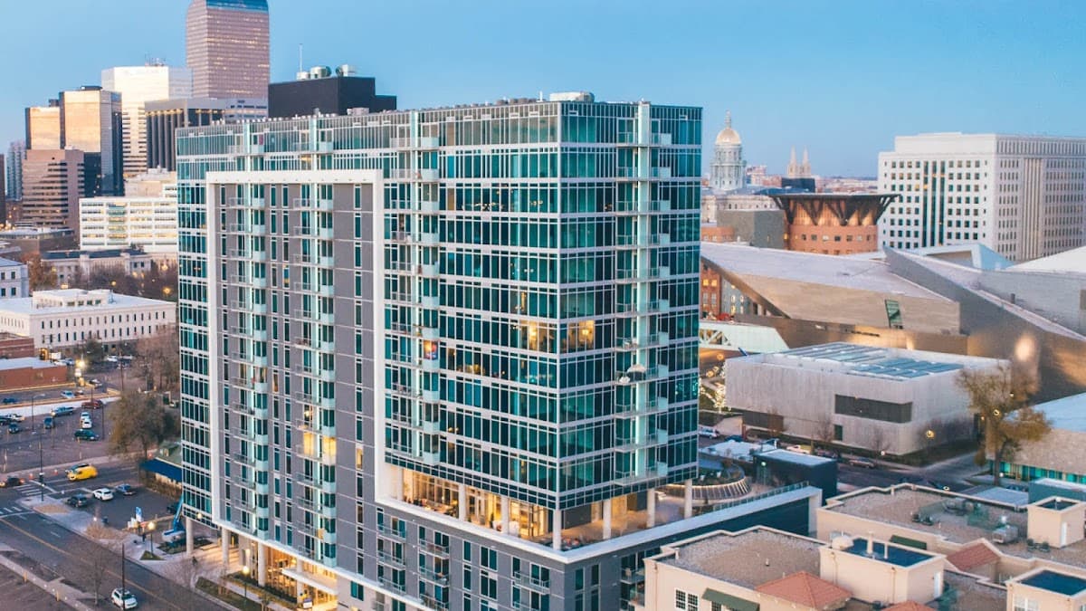 Eviva on Cherokee Apartments