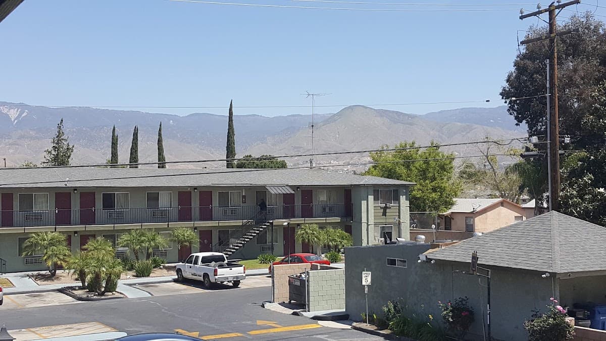 Sun Park Inn & Suites