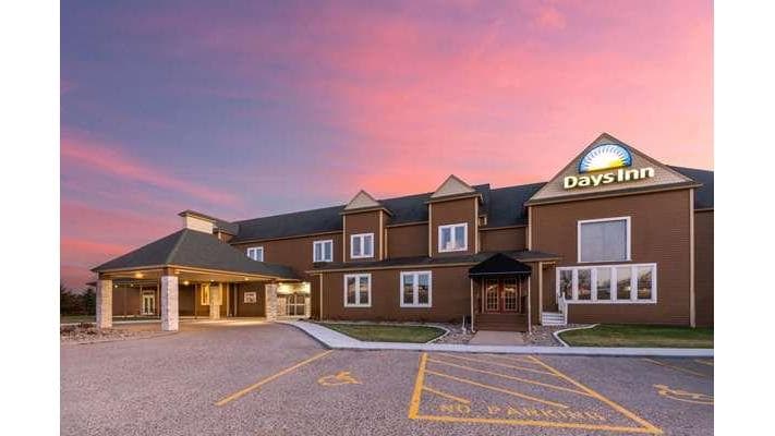 Days Inn by Wyndham Hutchinson