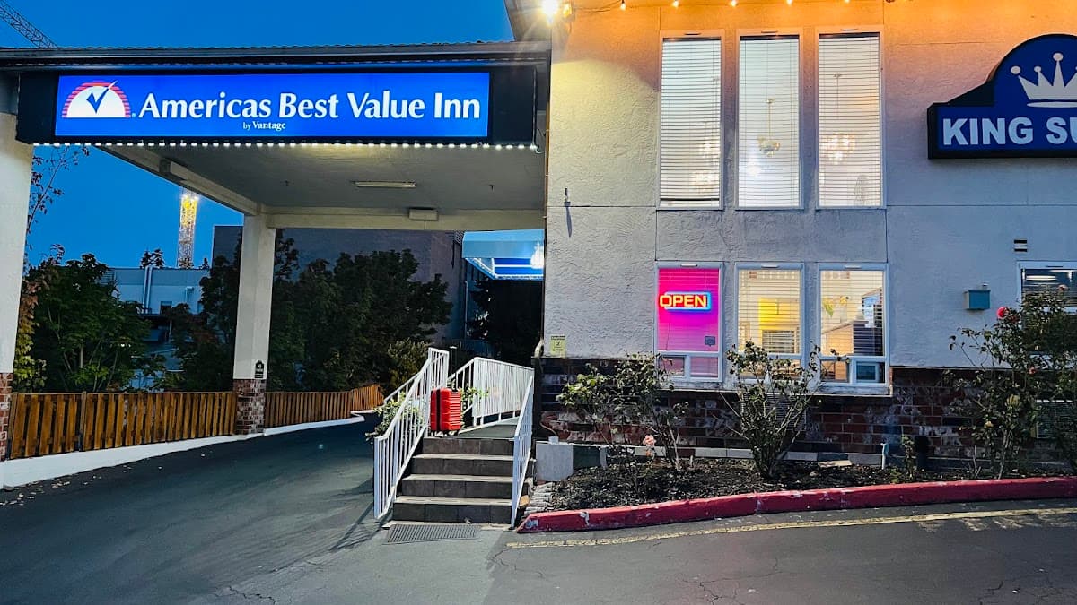 King Suites