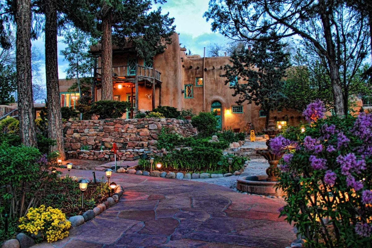 Inn of the Turquoise Bear