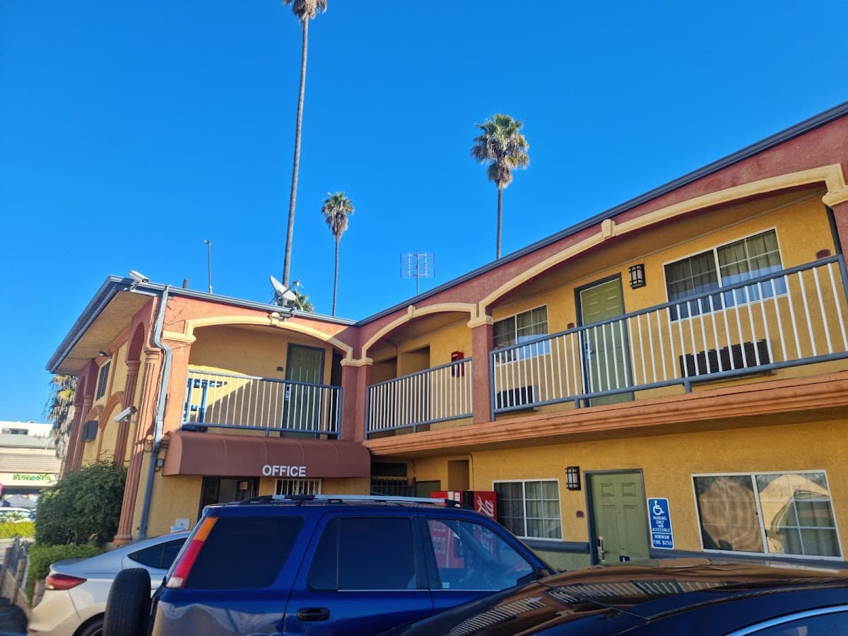 Economy Inn Hollywood