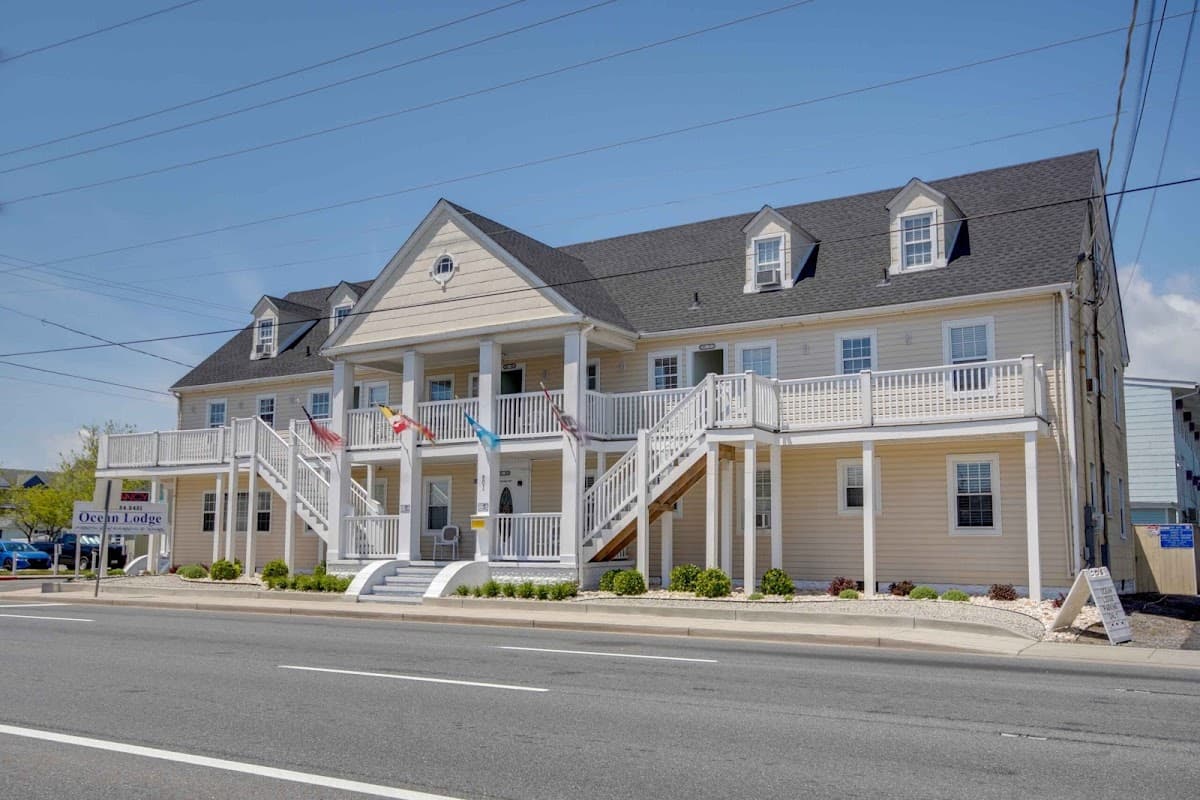 Ocean Lodge Hotel