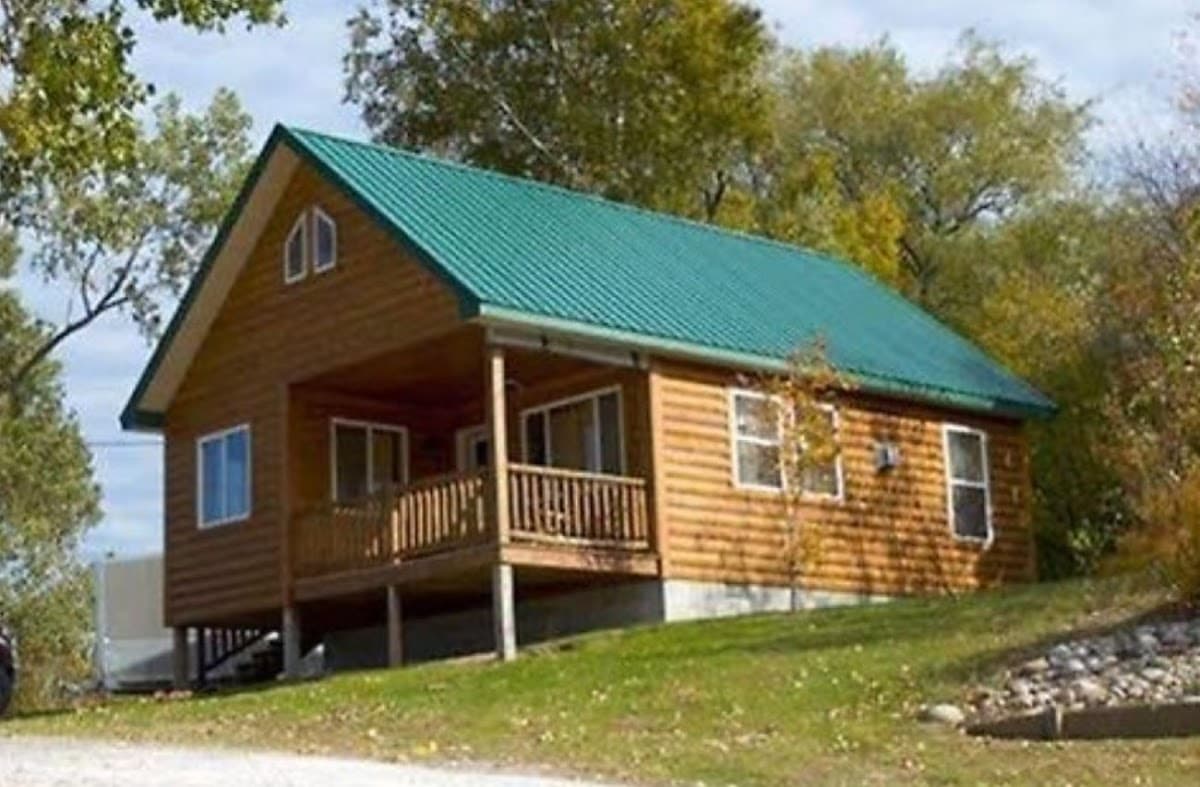 Hilltop Cabins