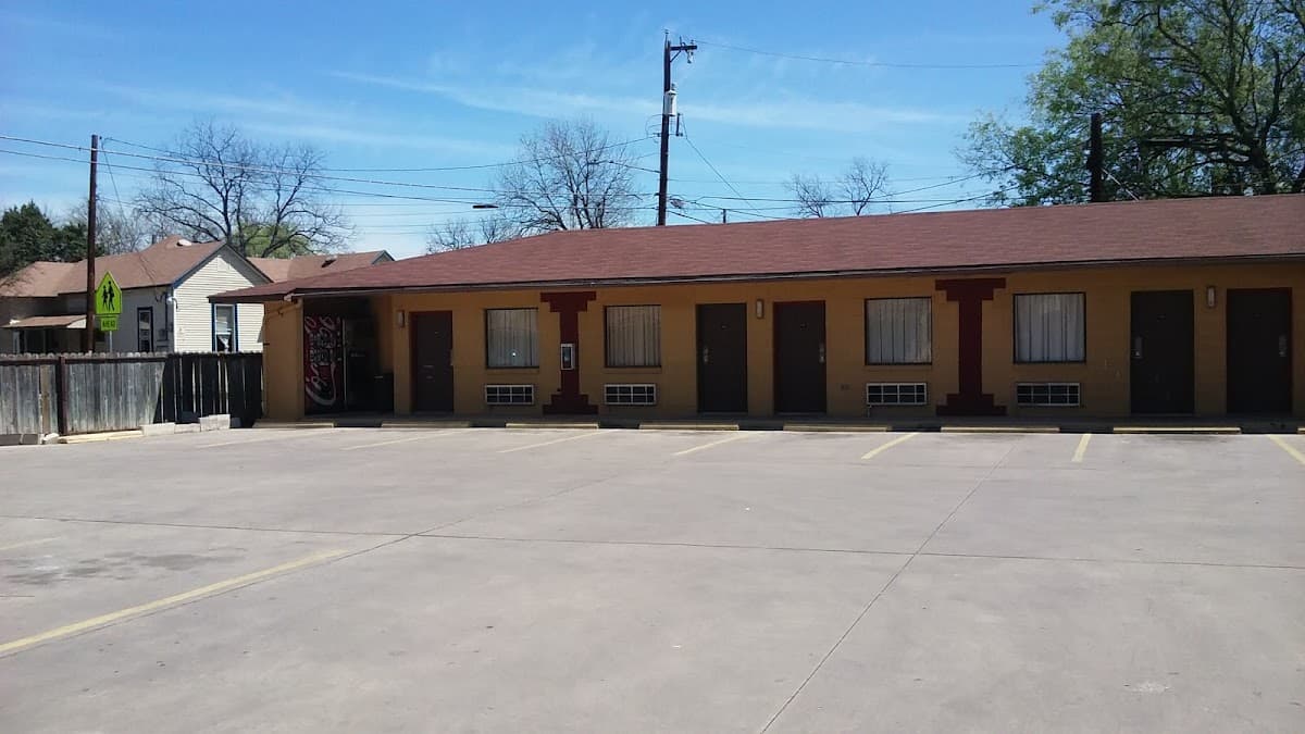 Relax Inn Motel