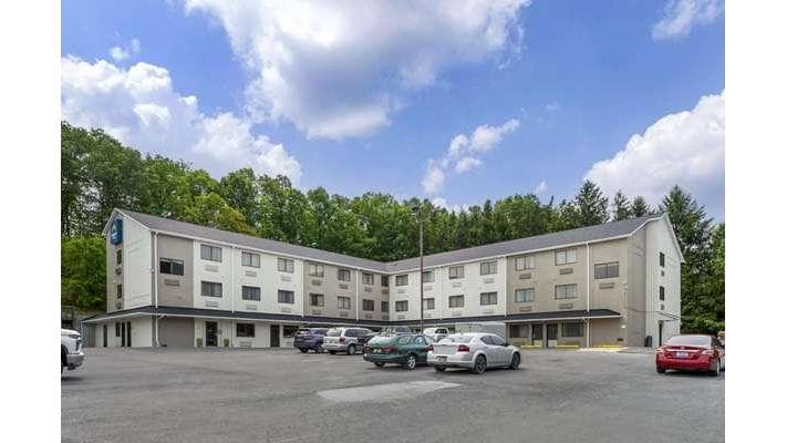 Suburban Studios LaVale - Cumberland