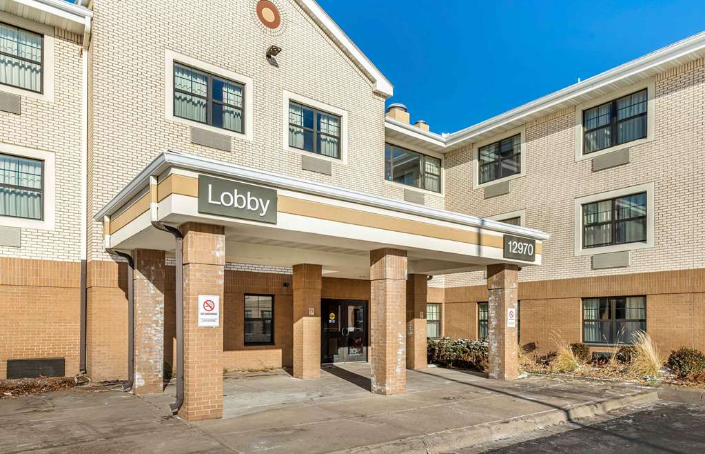 Extended Stay America- Suites- Minneapolis - Maple Grove