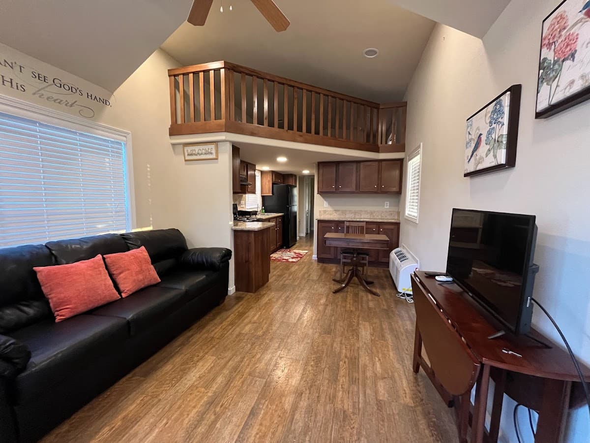 Rolling Hills RV and Cabins
