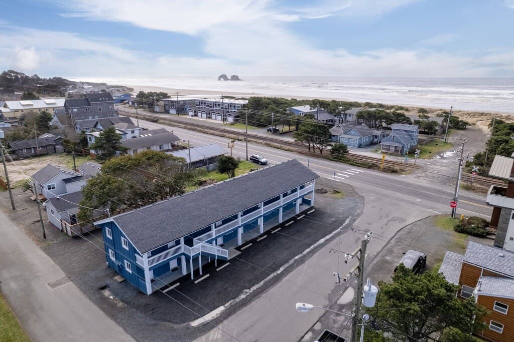 Inn At Rockaway Beach