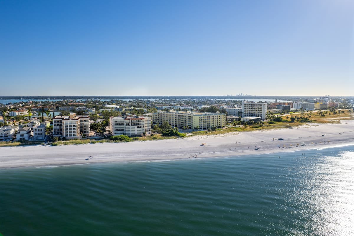 Sunset Vistas Beachfront Suites