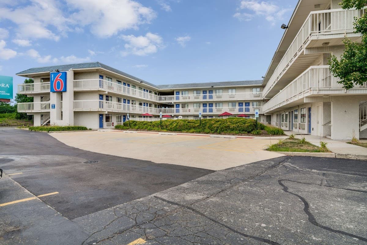 Motel 6 Rolling Meadows, IL - Chicago Northwest
