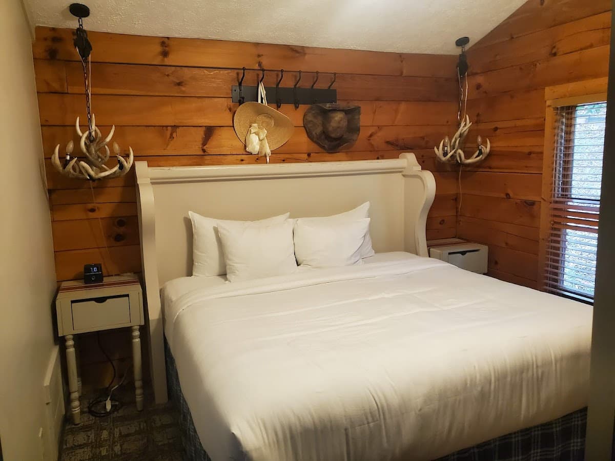Cabin 41 at Shenandoah Crossing