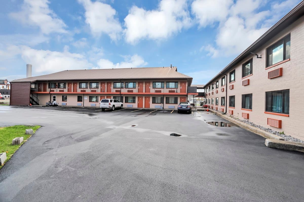 Bridgeview Inn | Chicago Area