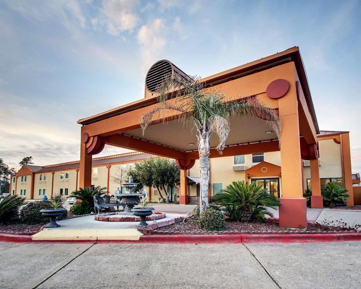 Econo Lodge Inn & Suites Diamondhead