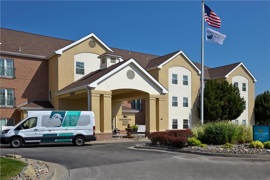 Homewood Suites by Hilton Kansas City-Airport