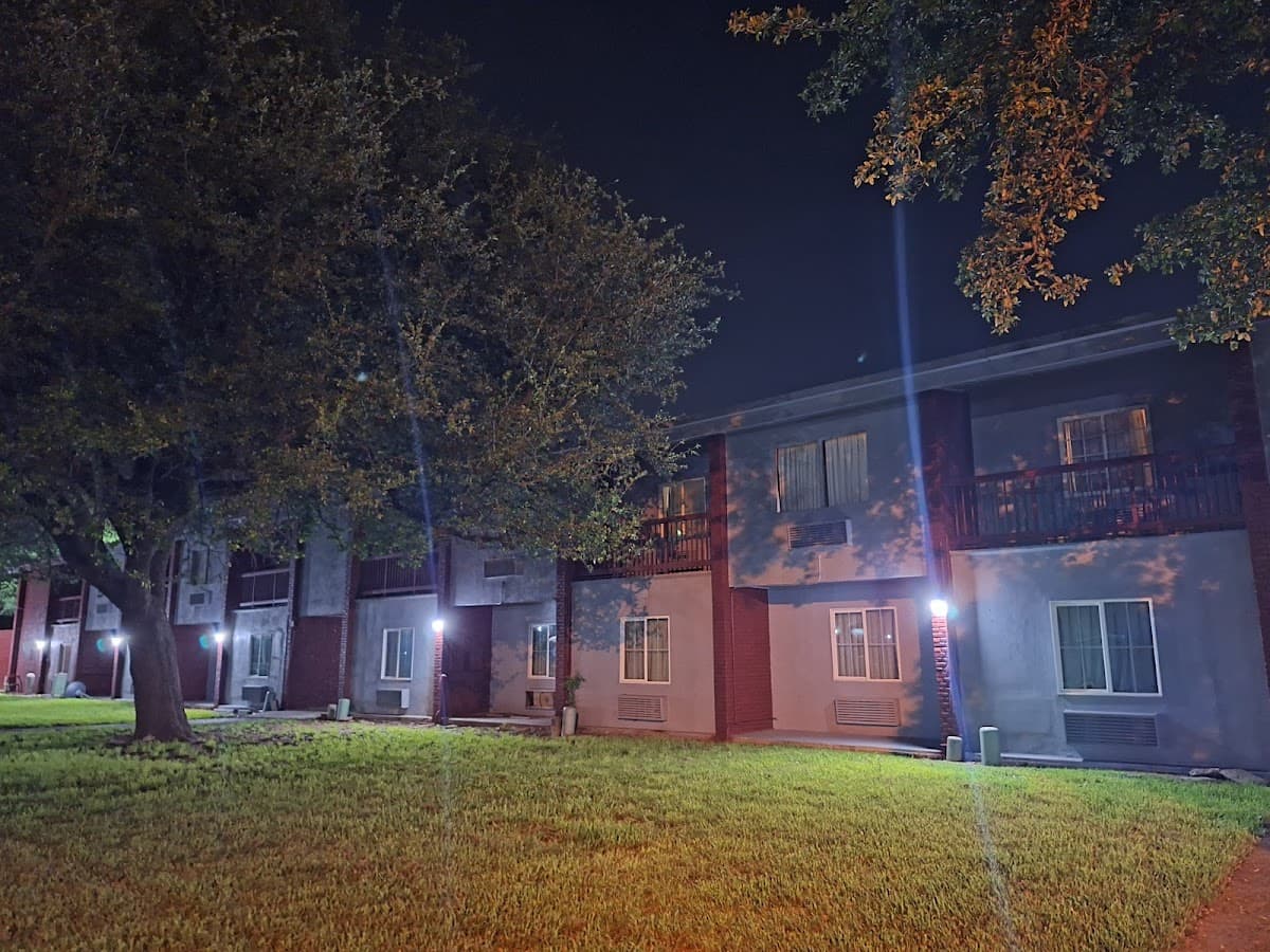 Executive Inn and Suites