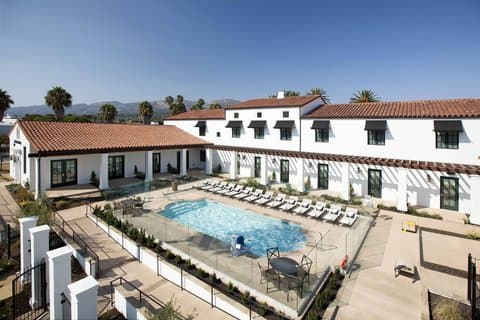 Moxy Santa Barbara