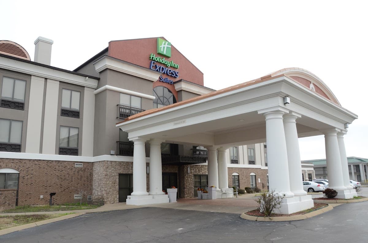 Holiday Inn Express & Suites Covington Tennessee
