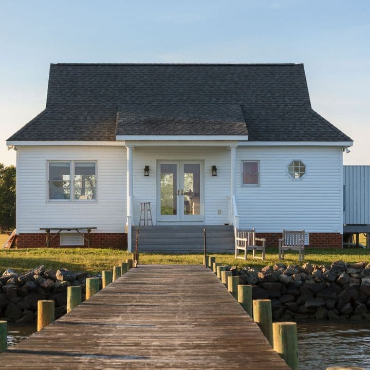 Inn At Warner Hall