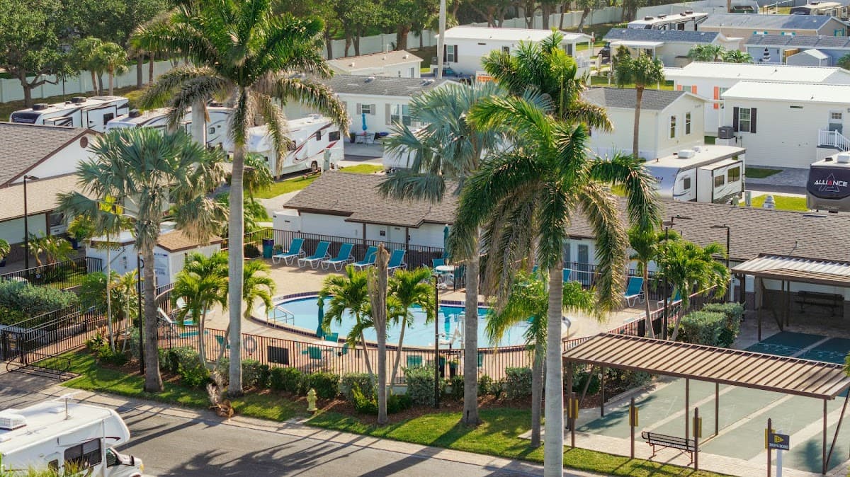 Sun Retreats Fort Myers Beach