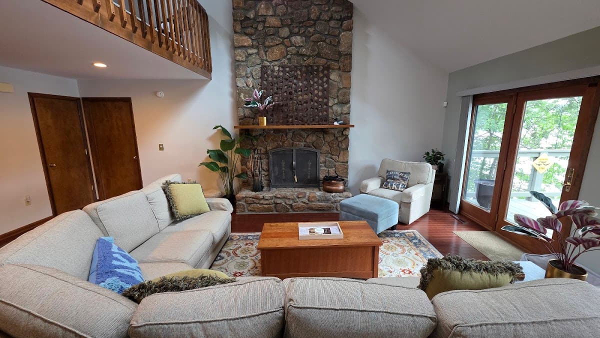 Smith Mountain Sunrise Lake House