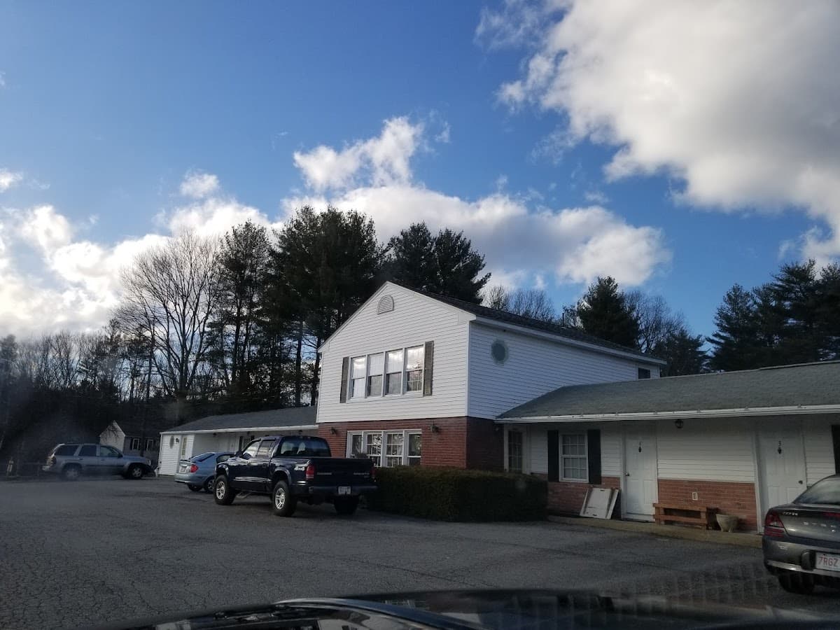 White Coach Motel
