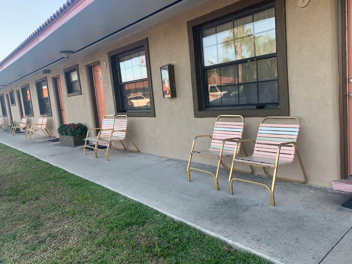Silver Princess Motel