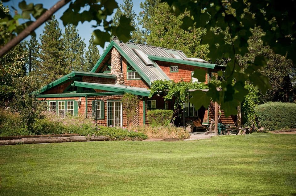 The Davies Family Inn at Shadowridge Ranch