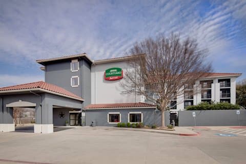 Courtyard by Marriott Fort Worth I-30 West Near NAS JRB
