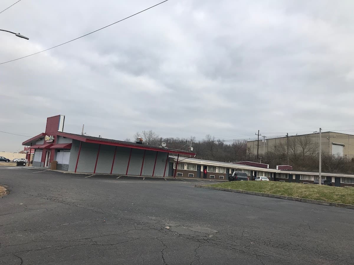 Cove Motel