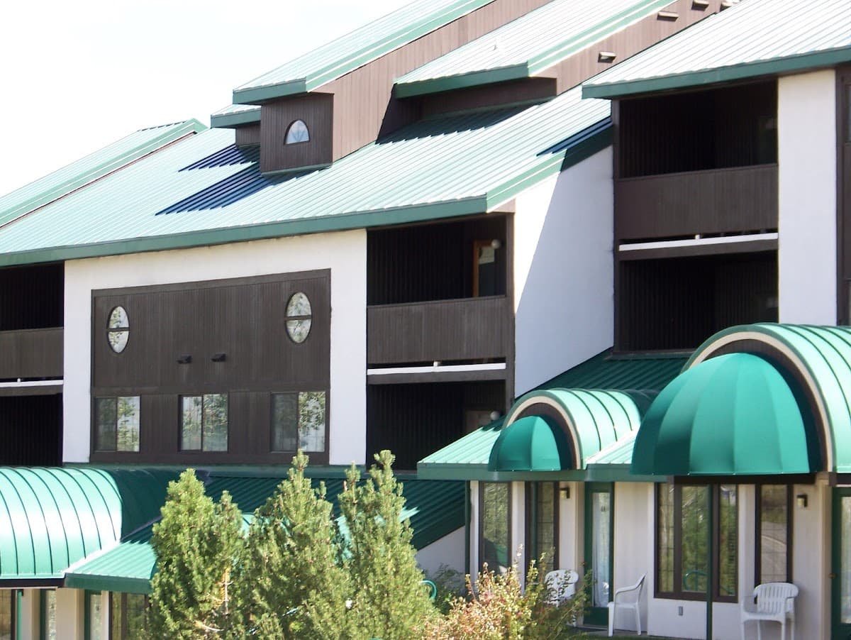 Goldenwoods Condo
