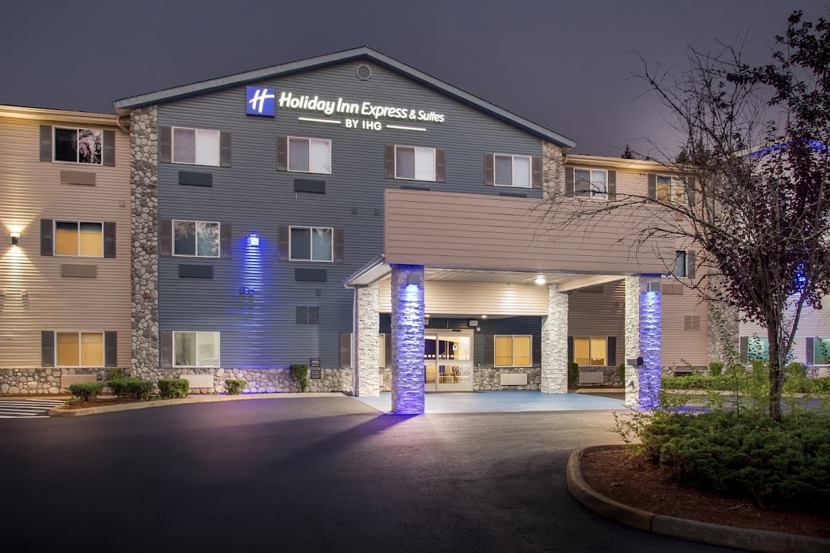 Holiday Inn Express & Suites Tumwater - Olympia by IHG